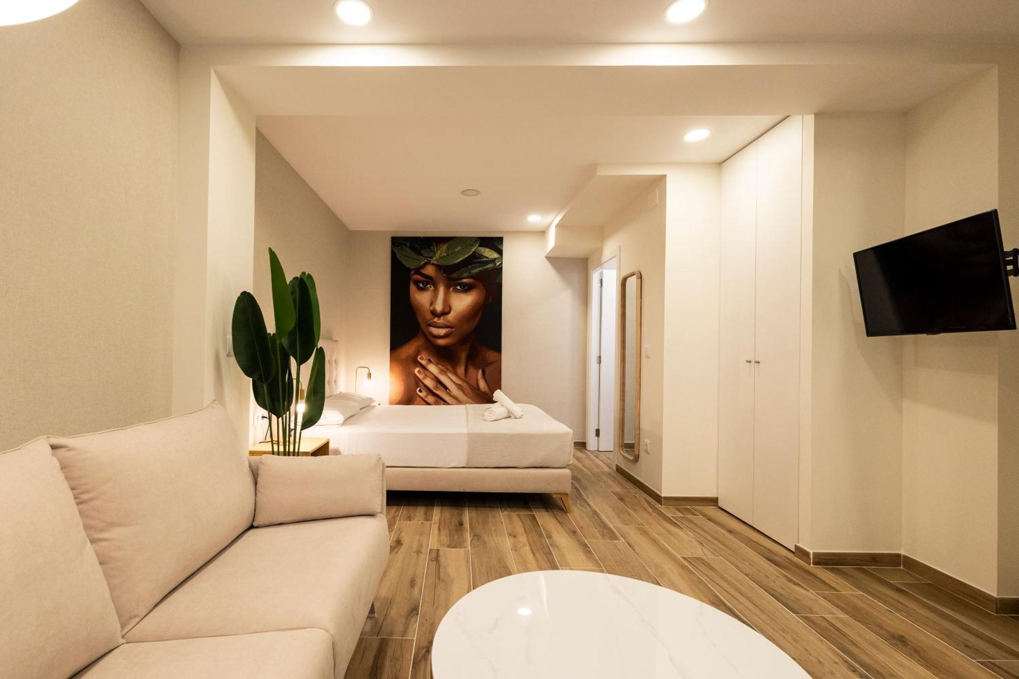 ולנסיה Cortes Suites By Concept Flats מראה חיצוני תמונה