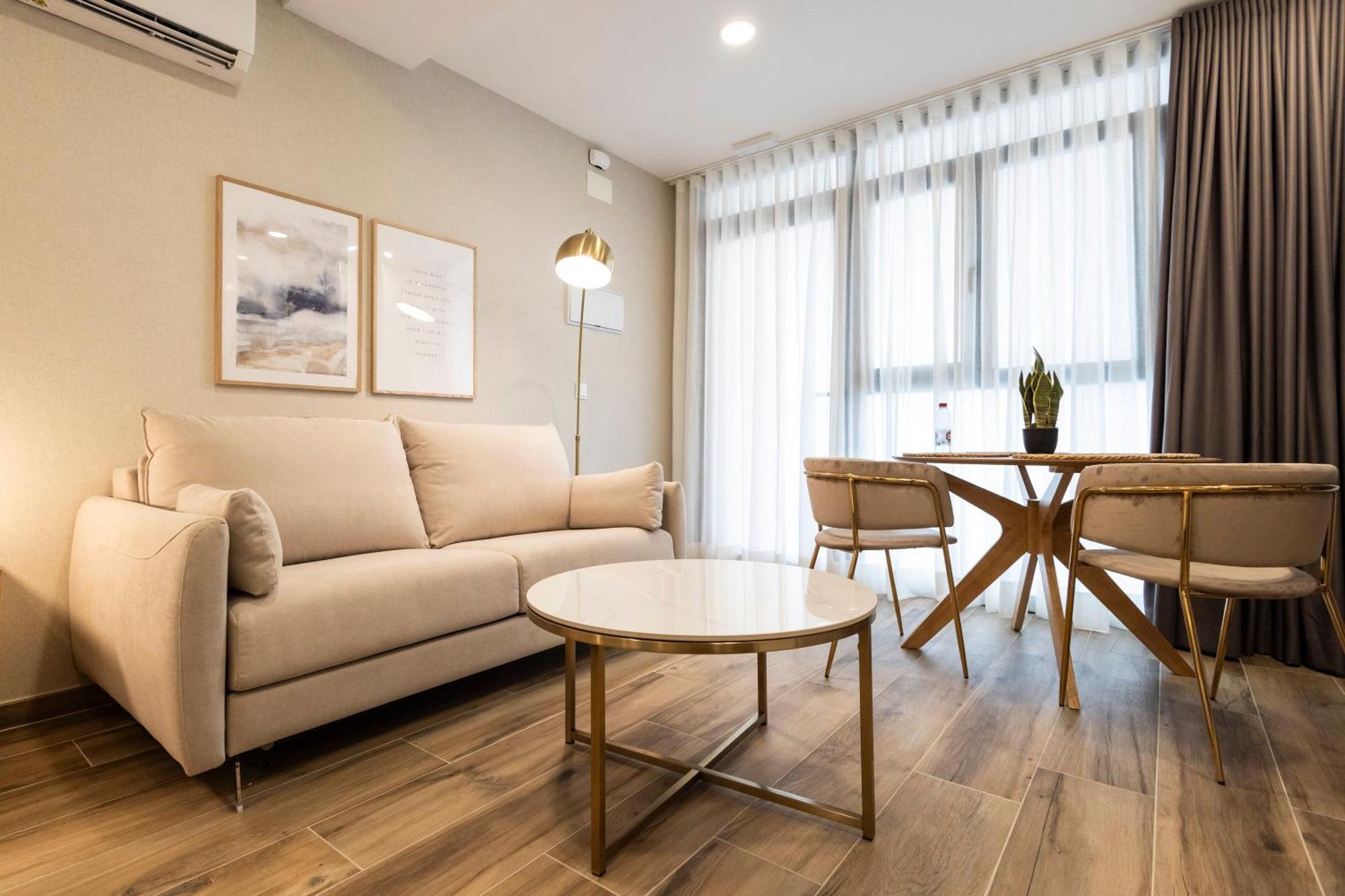 ולנסיה Cortes Suites By Concept Flats מראה חיצוני תמונה