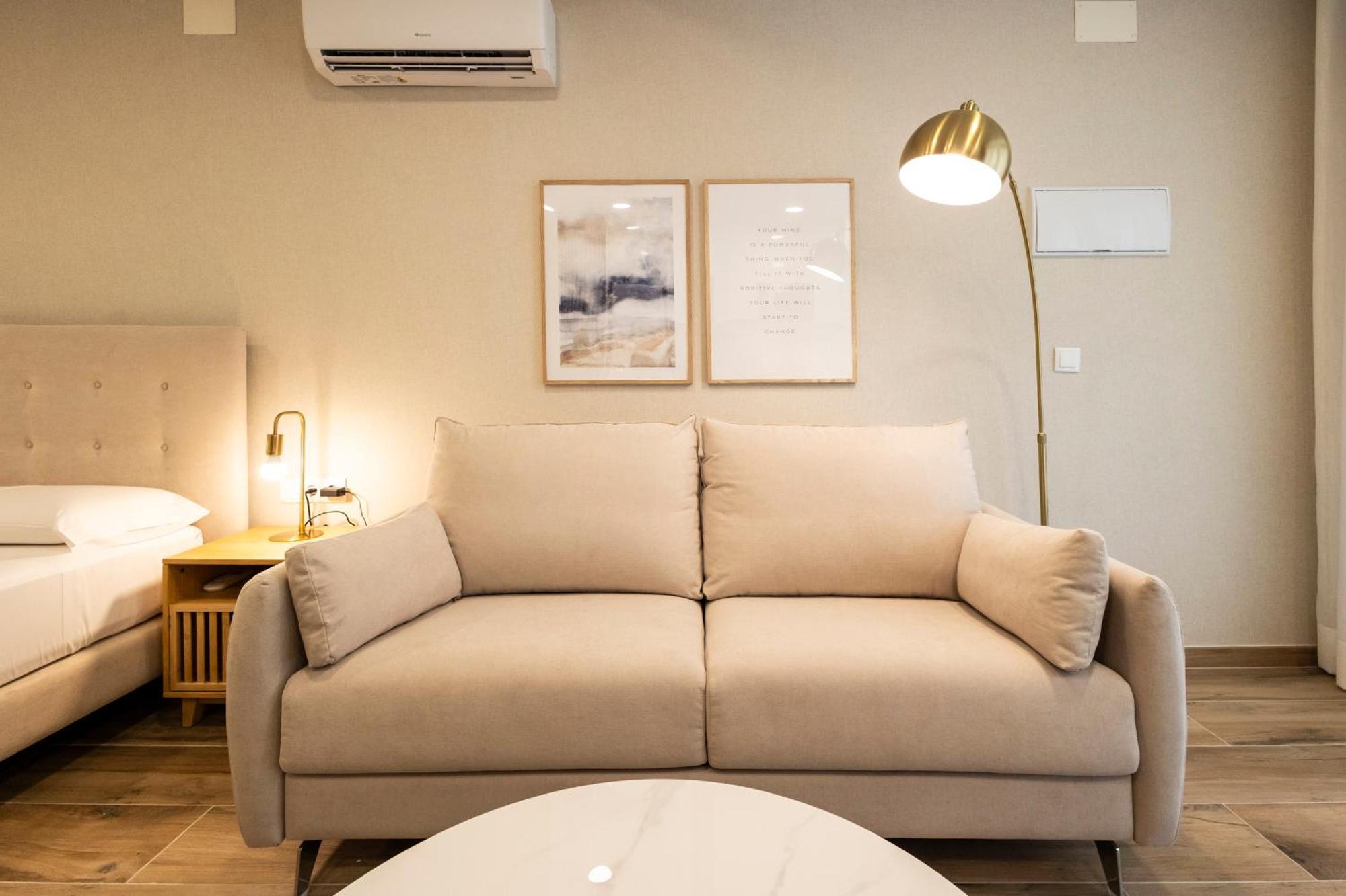 ולנסיה Cortes Suites By Concept Flats מראה חיצוני תמונה